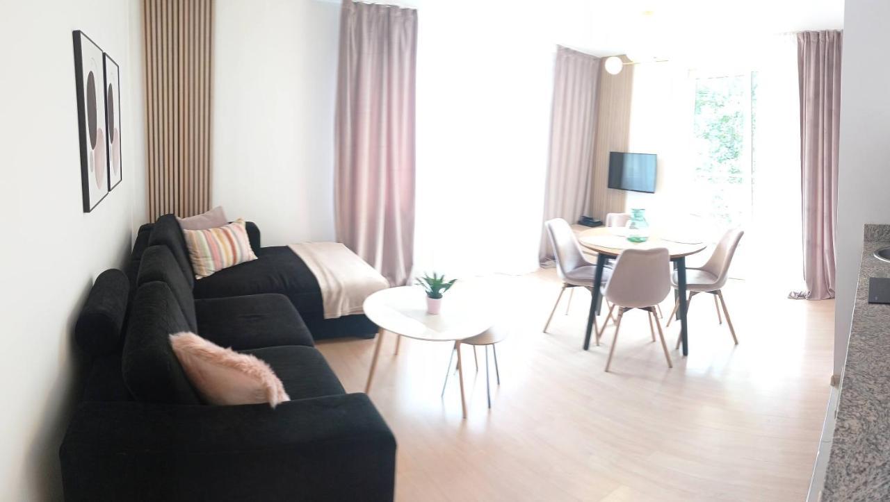 Apartamenty 45Qm Przy Plazy Beach سفينويتشي المظهر الخارجي الصورة