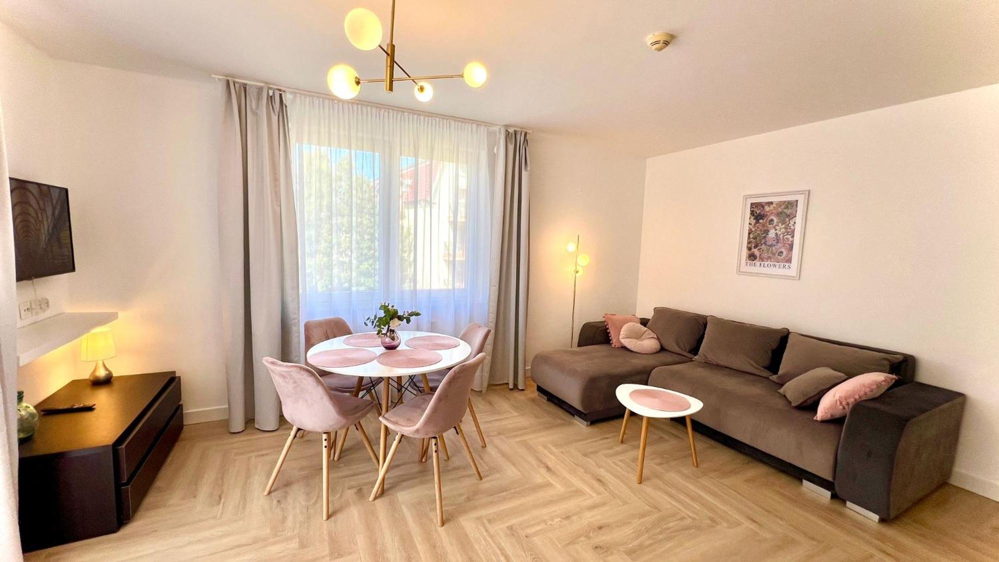 Apartamenty 45Qm Przy Plazy Beach سفينويتشي المظهر الخارجي الصورة
